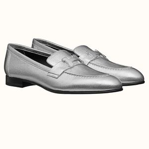 Paris loafer with silver H logo
